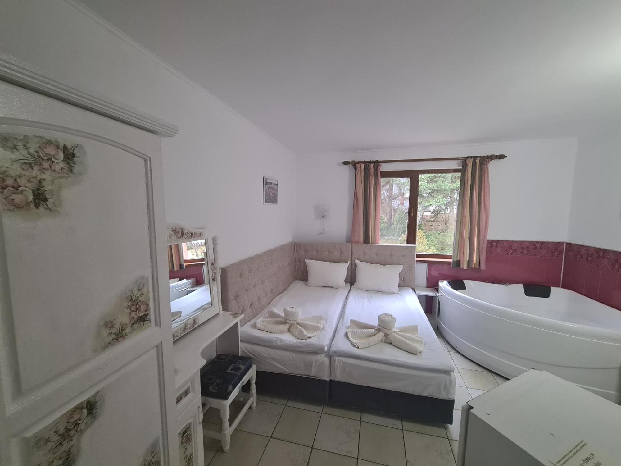 Family Hotel Kalvachevi Tsigov Chark Exterior foto