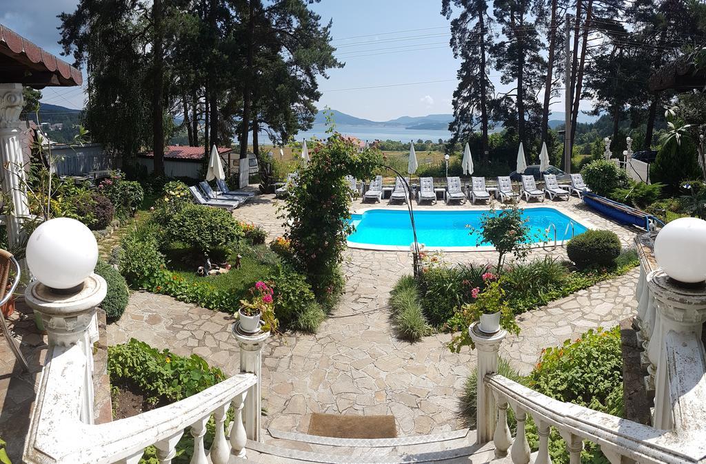 Family Hotel Kalvachevi Tsigov Chark Exterior foto